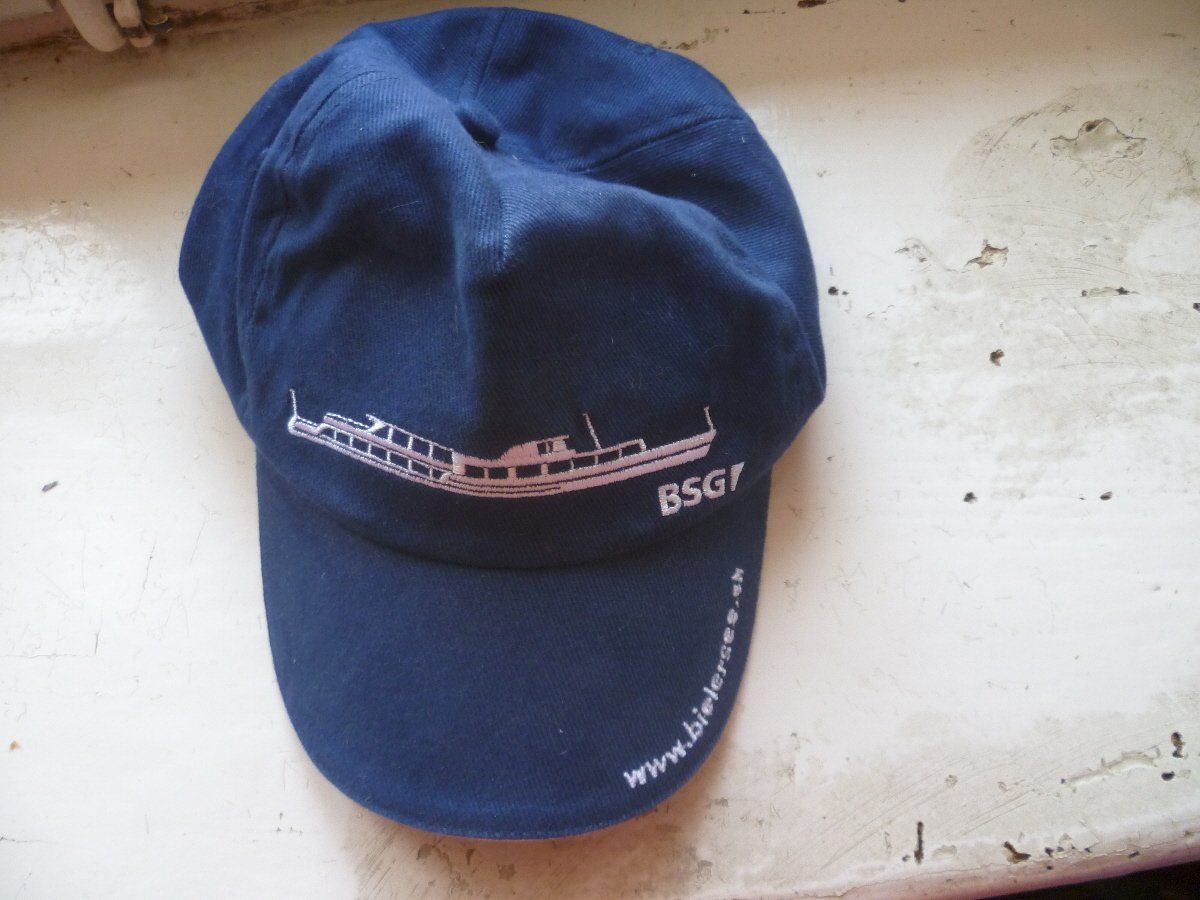 Hüte, Mützen & Caps: 2 casquettes – Neu (gemäss Beschreibung) aus Corcelles-Payerne von mao06 1