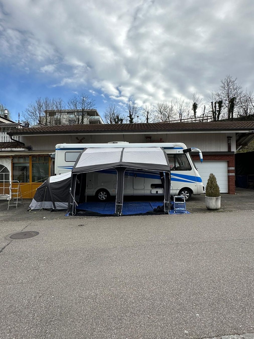 Verande & Tende da sole: Dometic Vorzelt – Usato da liestal venduto da Palacomorelo 2