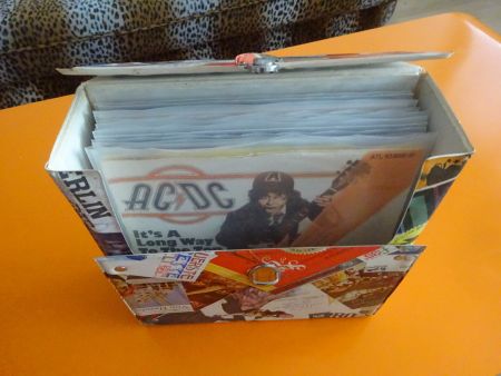 SCHALLPLATTEN SINGLE KOFFER ** 70ER JAHRE