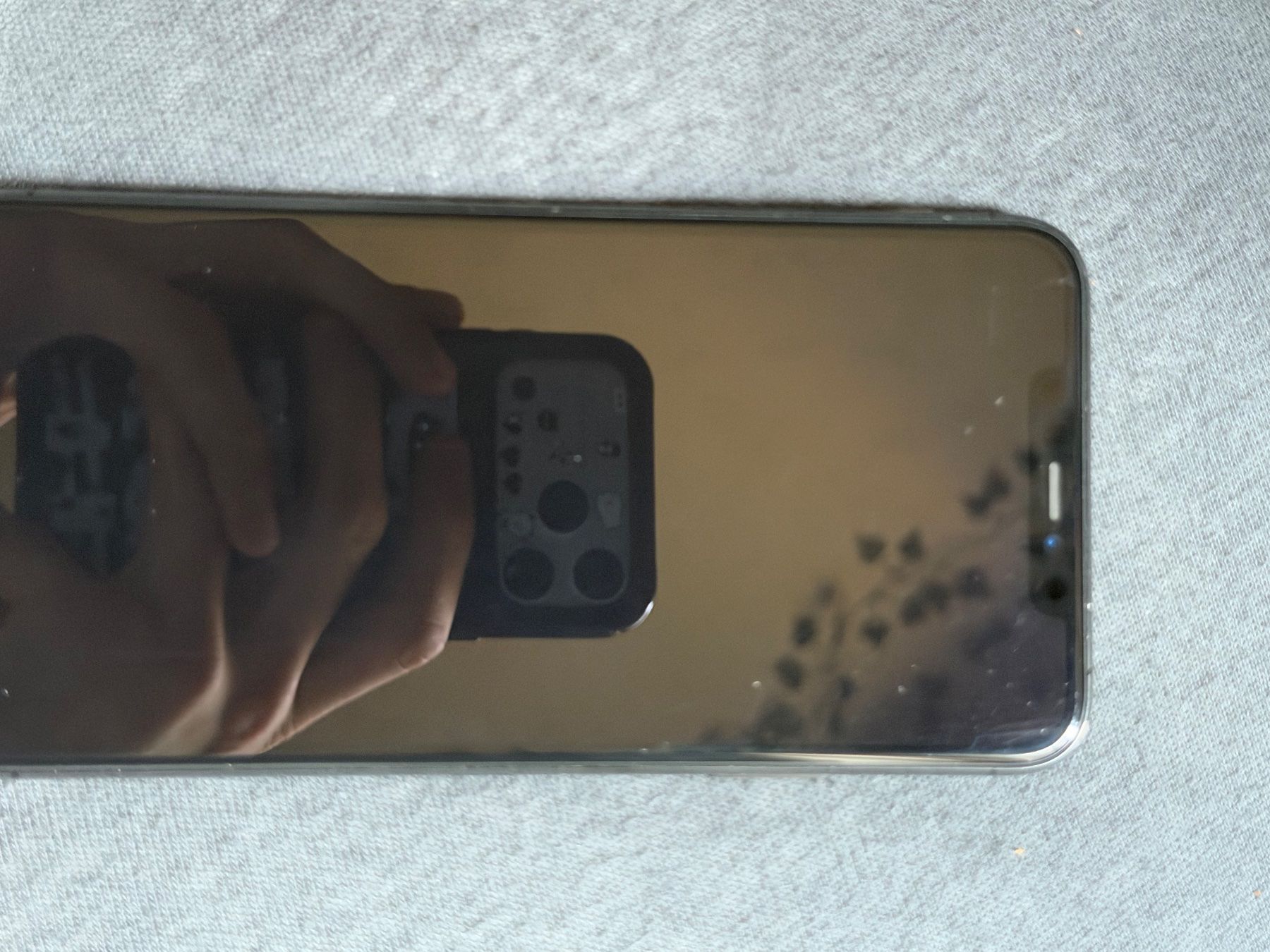 Apple Telefoni cellulari / Smartphones: iPhone 11 Pro Max, 64GB – Usato da Liebefeld venduto da den_6z6l 3