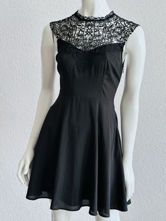 Guess Dress Black Lace Neck Size 4