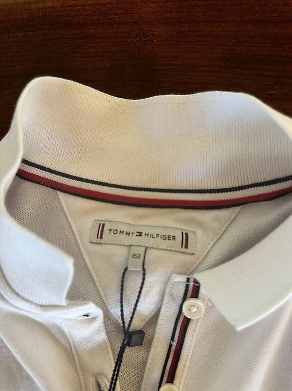 Kleider: Robe Tommy Hilfiger  – Gebraucht aus Belmont-Lausanne von ste_b56g 3