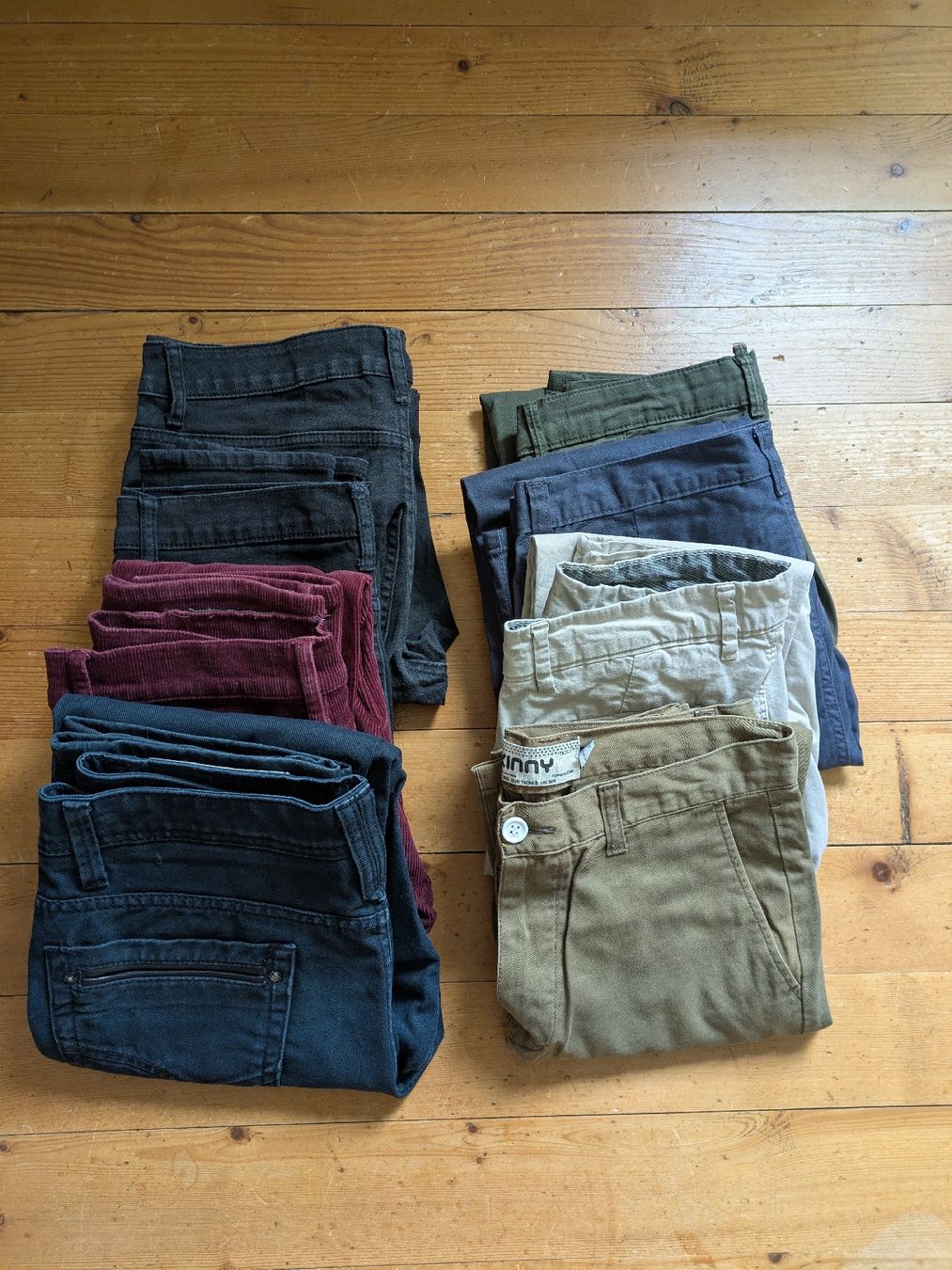 Lotti di vestiti: 8x lange Hosen Gr.S – Usato da Bischofszell venduto da mizu19