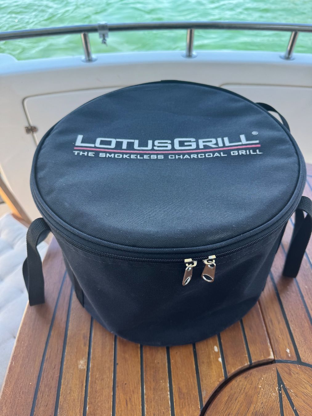 Lotusgrill Grills: Lotus Grill S – Gebraucht aus Sissach von Sinom 1