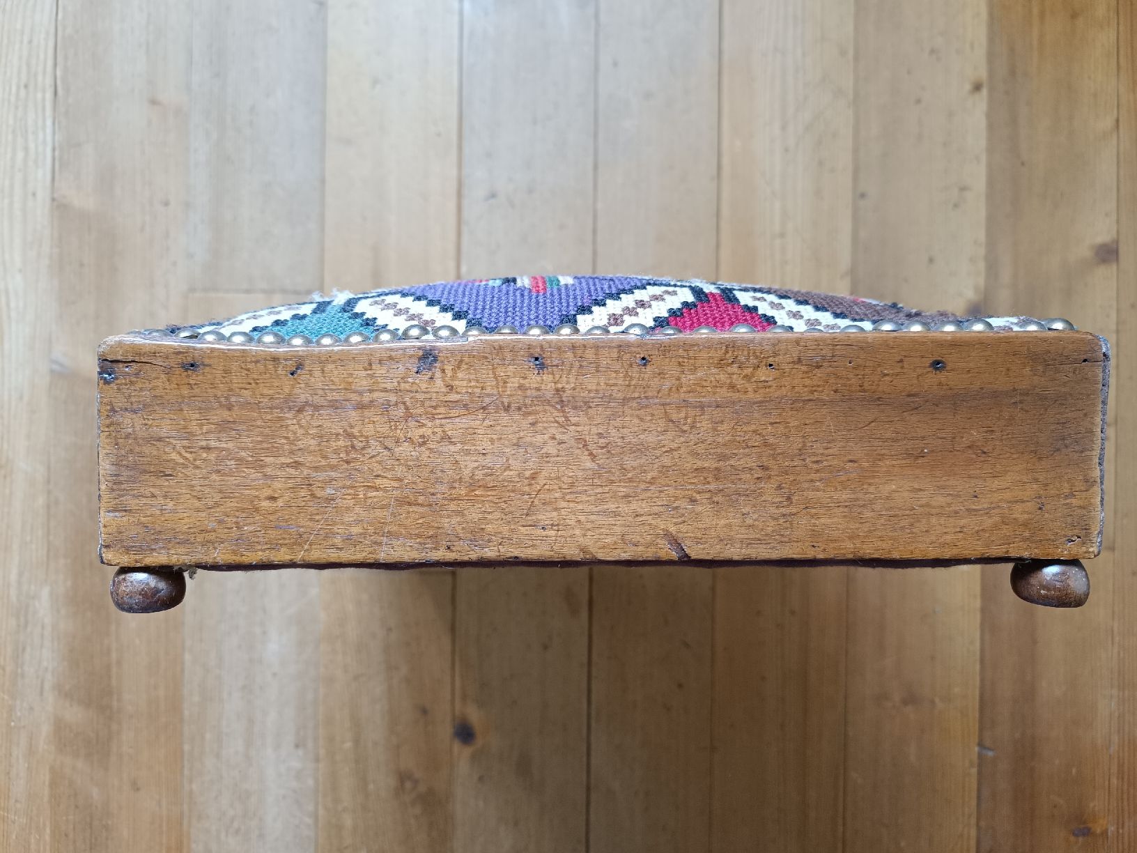 Hocker: Repose-pieds ancien – Gebraucht aus Cossonay-Ville von Aryann34 5