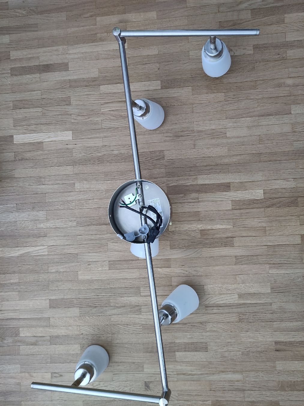 Ikea Lampadari & plafoniere: IKEA TIDIG Deckenleuchte mit 5 Spots – Usato da Zürich venduto da njerryrocky