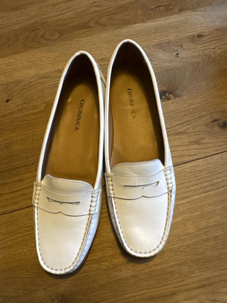 Scarpe da donna: Mocassins blancs crème – Usato da Colombier NE venduto da Gwendo