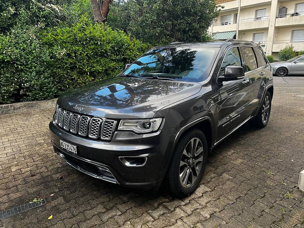 Jeep Autos: Jeep Grand Cherokee 3.0 CRD Overland – Gebraucht aus Suhr von BonsaiGutzi