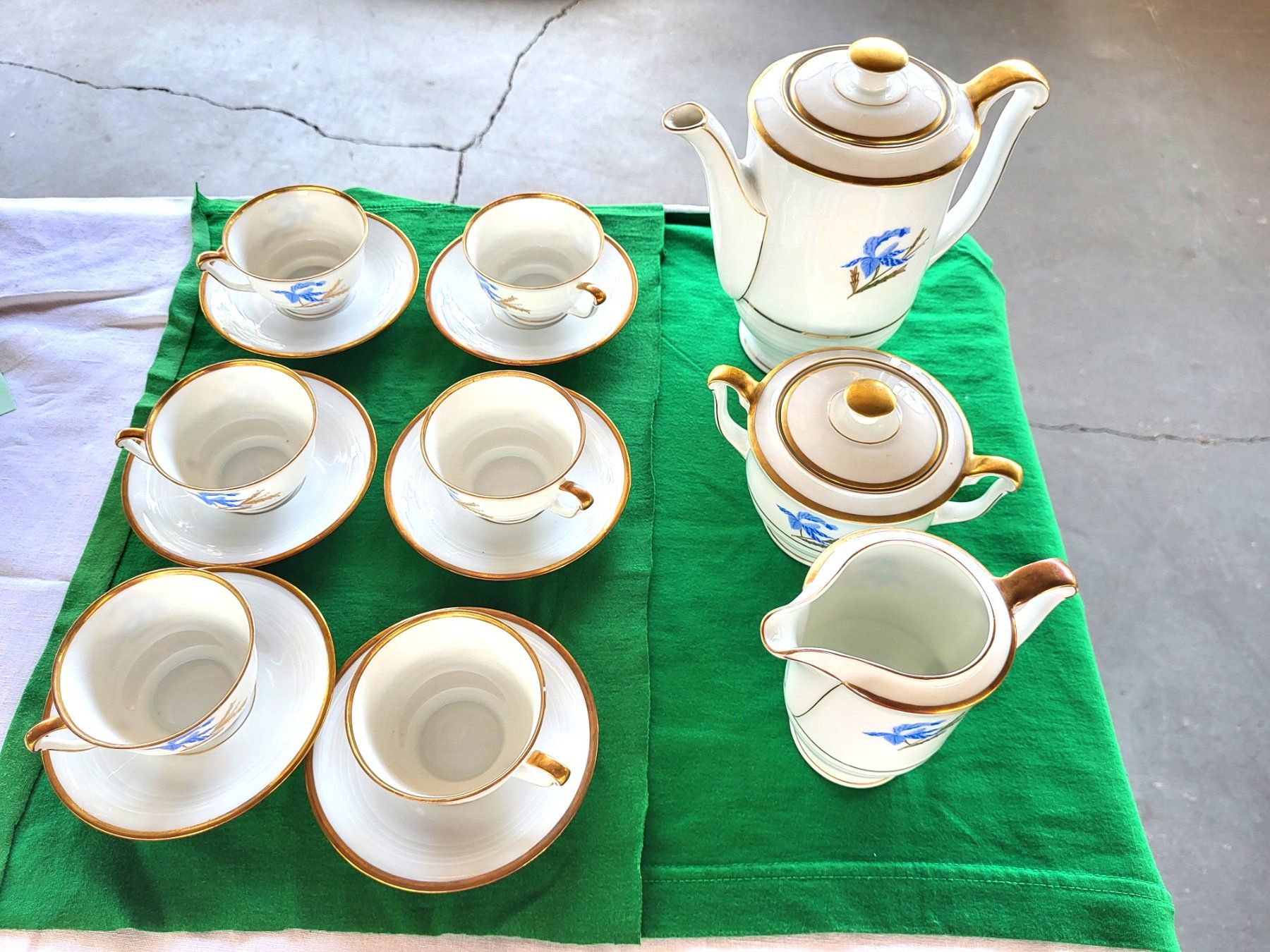 Set di piatti: Kaffeeset Schönwald Bayer Porzellan – Usato da Diessenhofen venduto da Osio