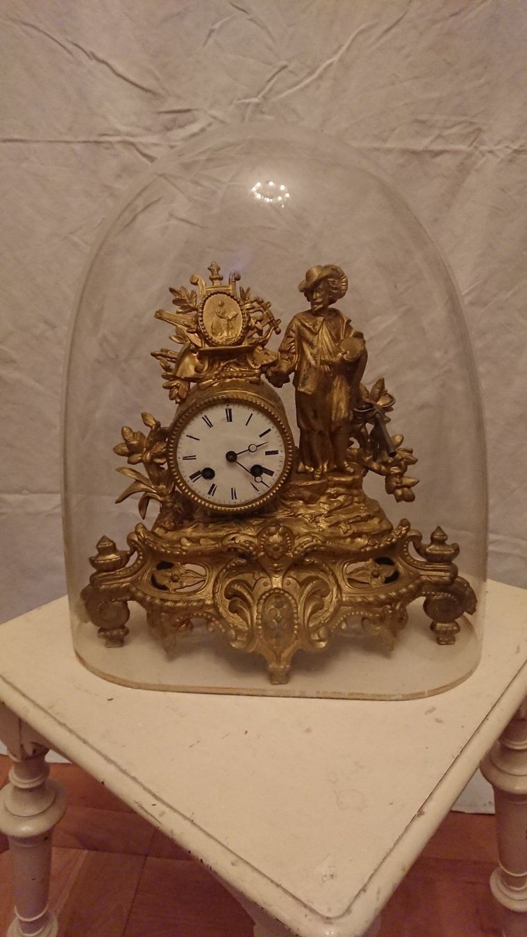 Orologi da terra & Orologi da parete: Antike Kaminuhr "Kunstmaler mit Harfenspiele" – Usato da Benglen venduto da Pril77