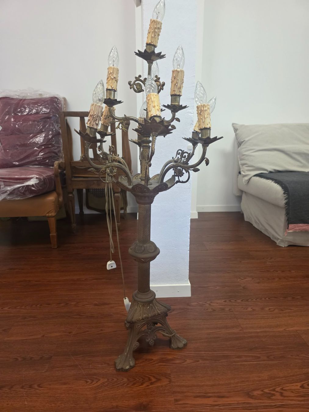 Lampes: Stehleuchte Messing 8-flammig – D'occasion à Dietlikon par rafcie