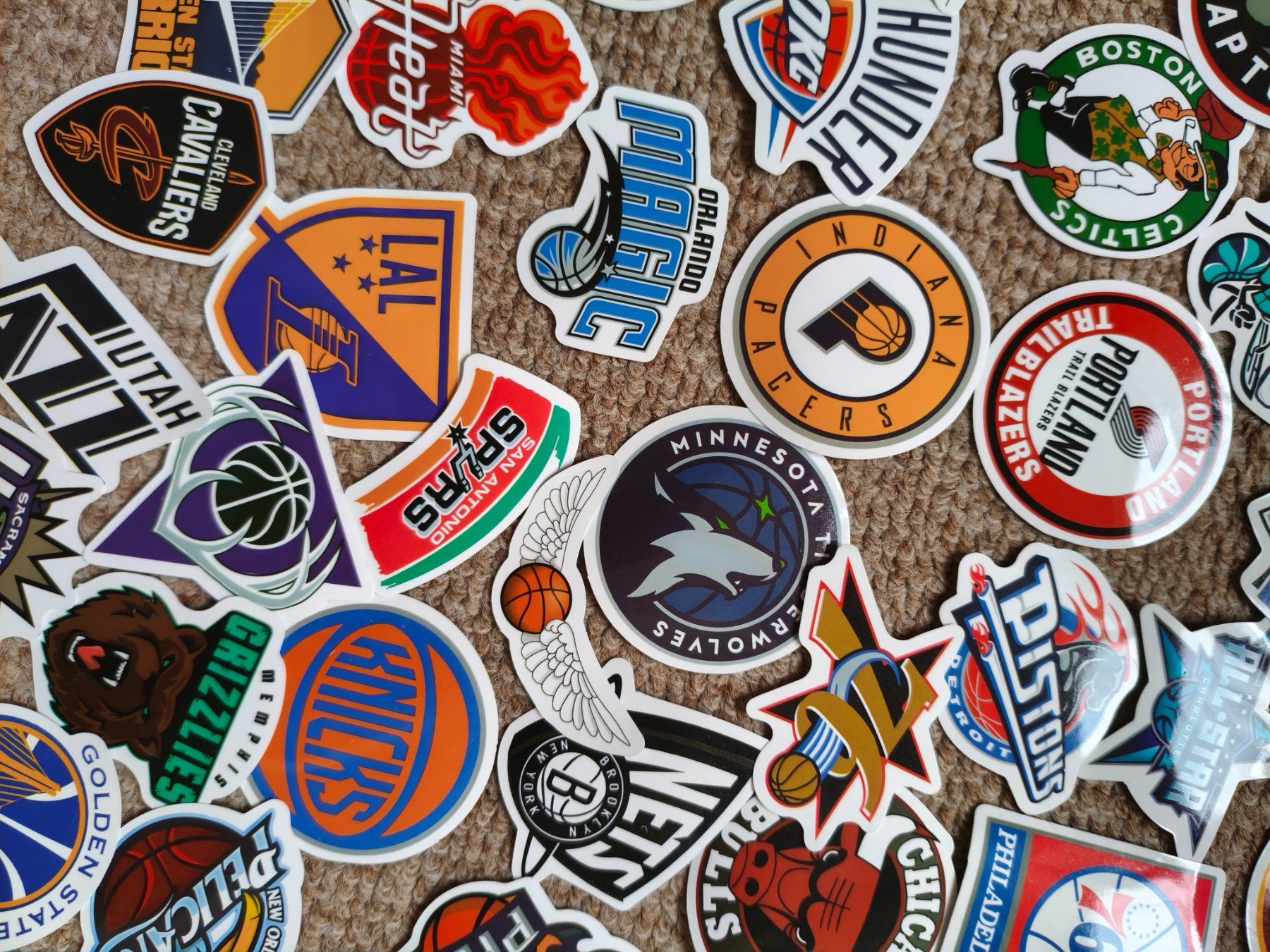 Sticker: NBA Basketball Sticker Set – Nuovo e nell'imballaggio originale da Vogelsang AG venduto da miinlade