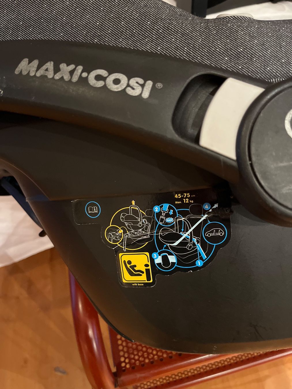 Maxi-Cosi Seggiolini per auto: Maxi-Cosi Babyschale, guter Zustand – Usato da Ettingen venduto da bri_6bhw 1