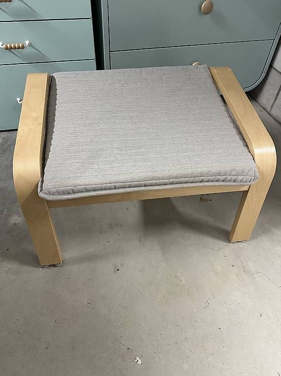 Sessel: Fussablage Ikea Sessel Poäng – Gebraucht aus Attiswil von Martin558790