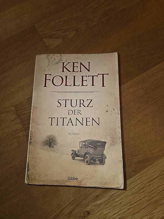 Libri: Ken Follett - Sturz der Titanen – Usato da Zumikon venduto da CiaVS 1