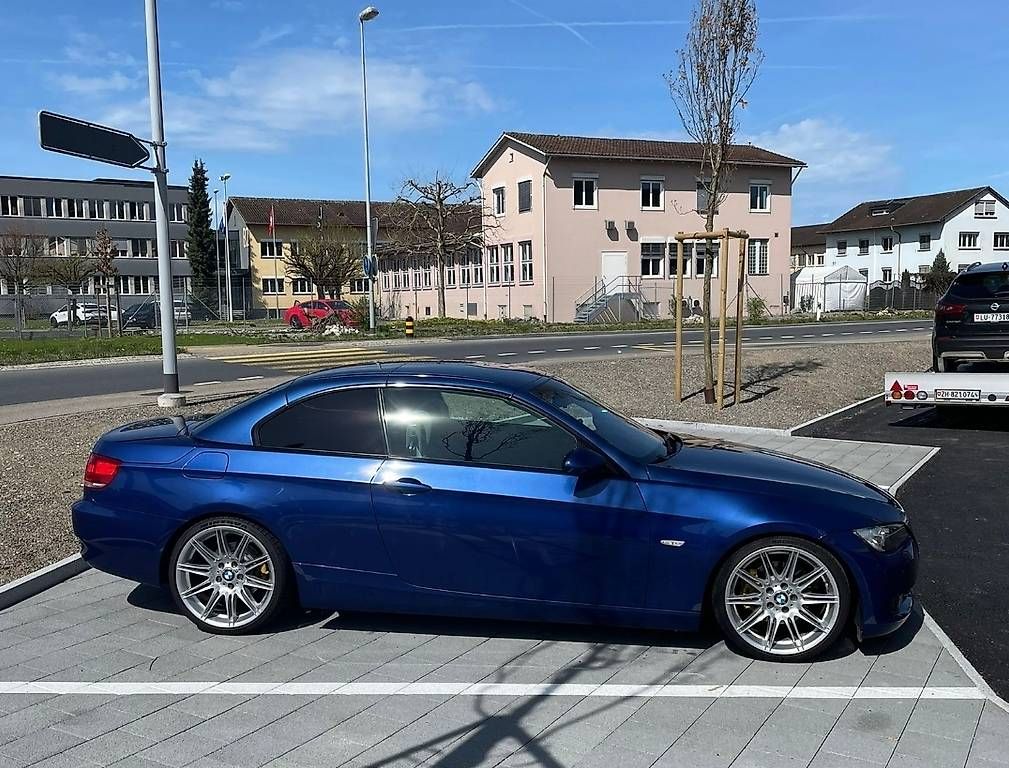 Automobili: BMW 320i Cabrio – Usato da Luzern venduto da Sokol25 1