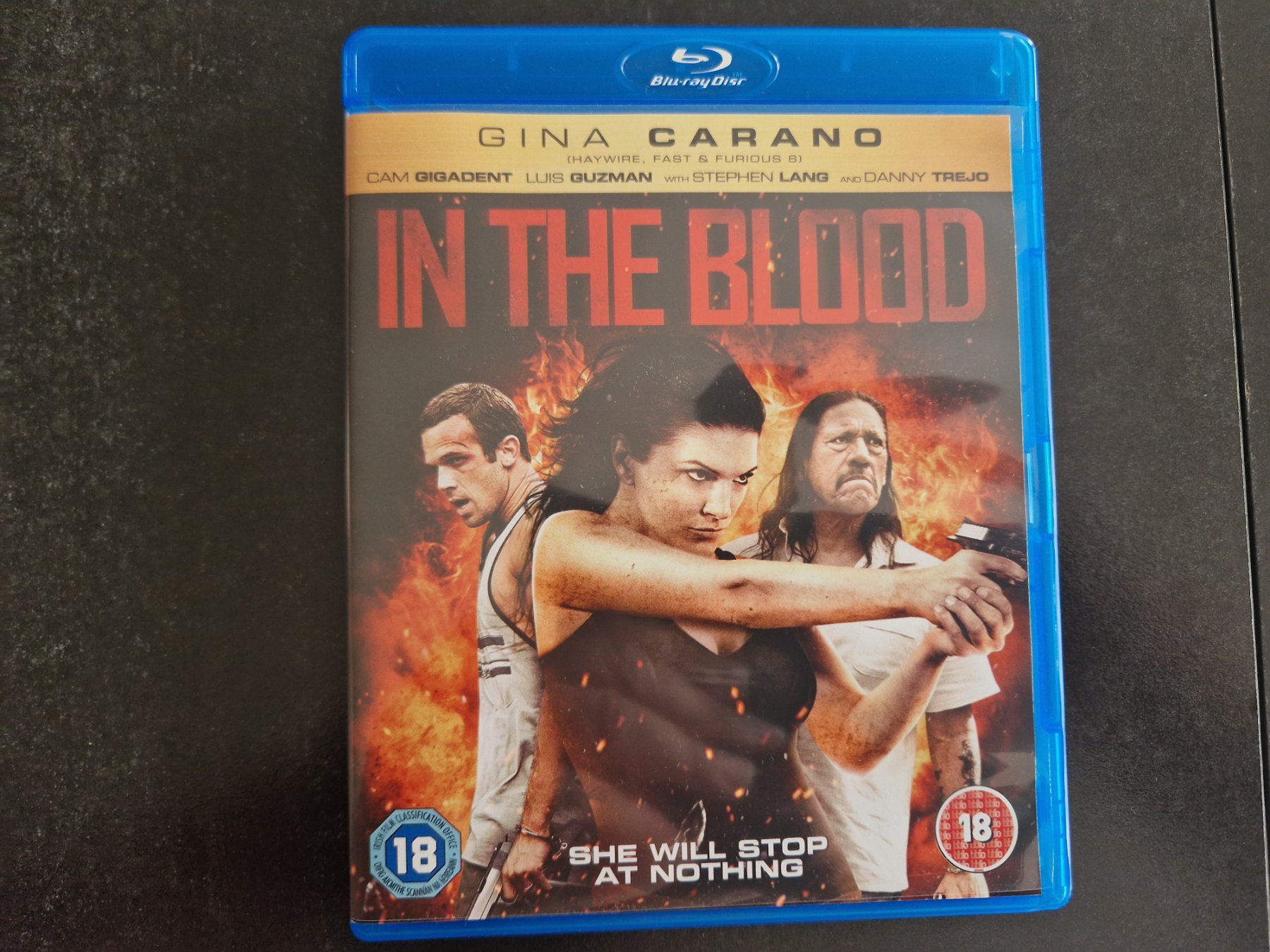 Tutti i DVDs: In The Blood Blu-Ray Topzustand – Usato da Buchs SG venduto da Herc01