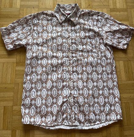 New beautiful shirt size S/M