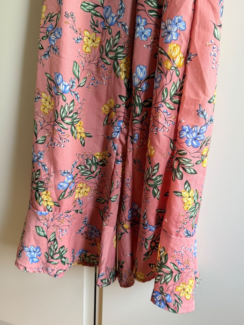 Tute: Damen Overall mit Blumen – Usato da Buchs ZH venduto da anviesku 1