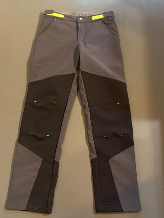 Softshellhose Gr.164/ Top erhalten