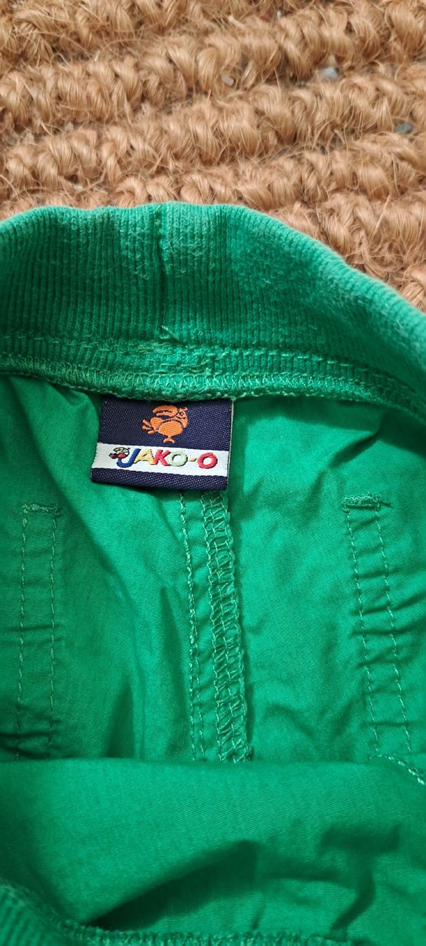Pantaloni: shorts – Usato da lenzburg venduto da samey 1