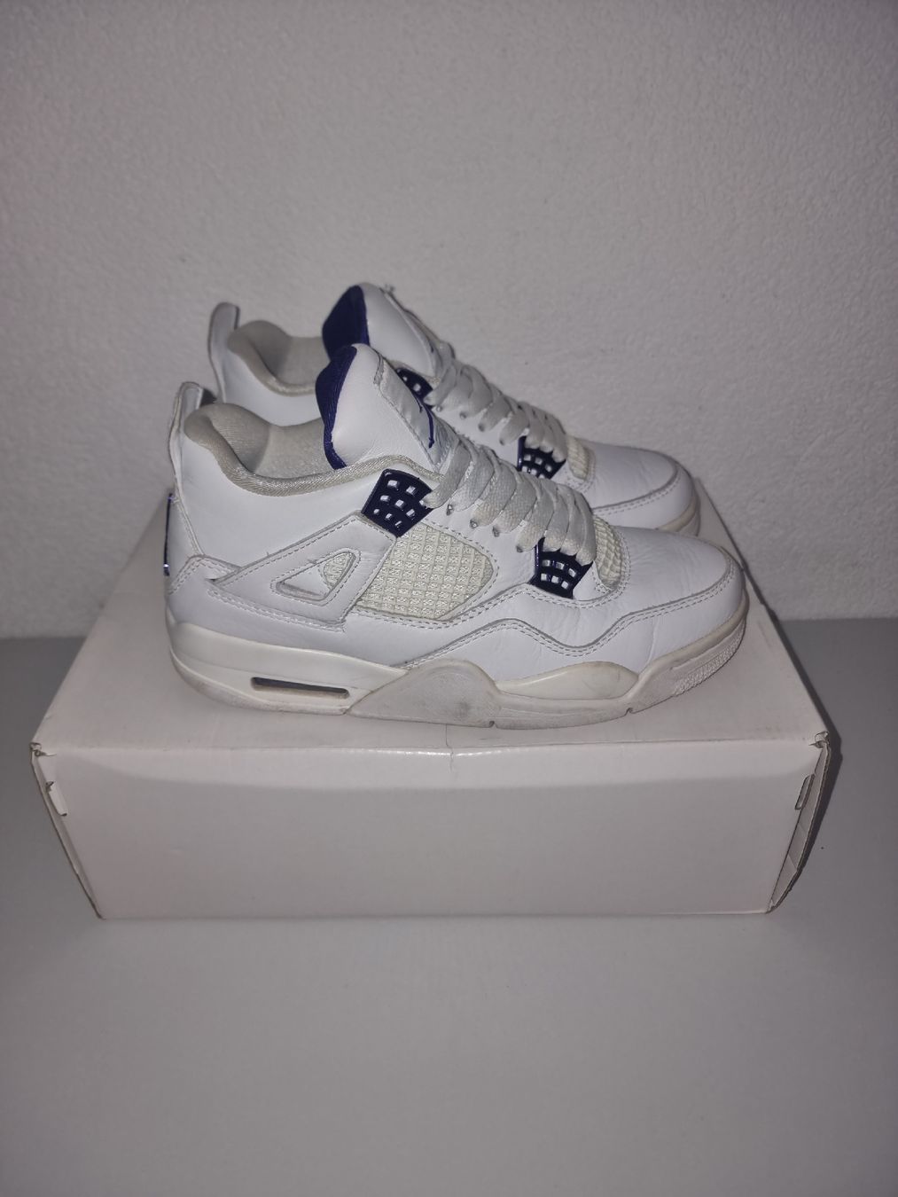 Scarpe da donna: Air Jordan 4 Metallic Purple – Usato da Othmarsingen venduto da Lucadeleo169