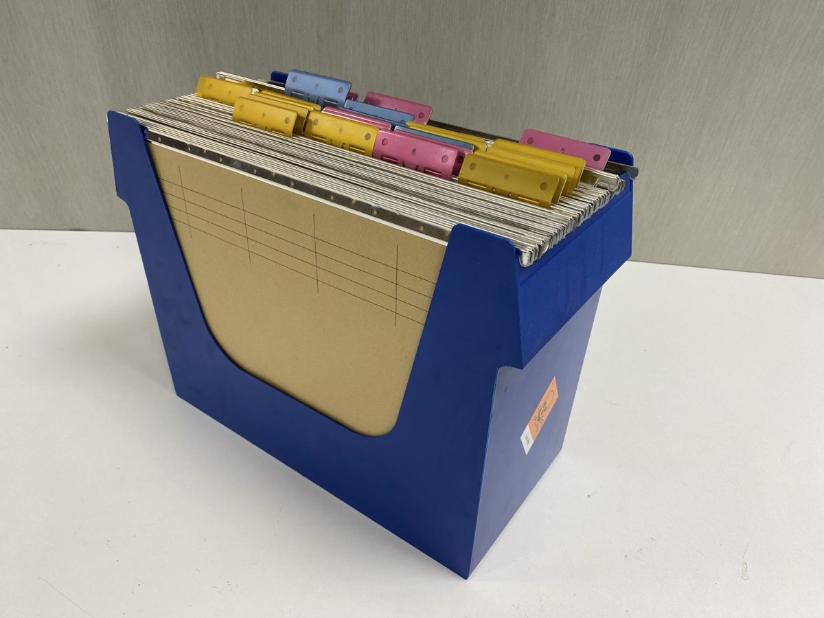 Raccoglitori: Hängemappe Box  – Usato da Hägglingen venduto da kar_v9qf 1