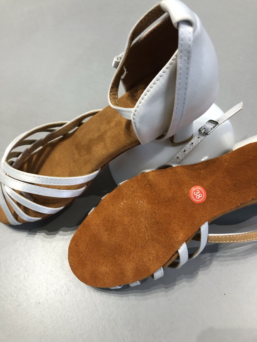 Scarpe da donna: Tanzschuh weiss Grösse 38 – Nuovo e nell'imballaggio originale da Arch venduto da Dendu01 3