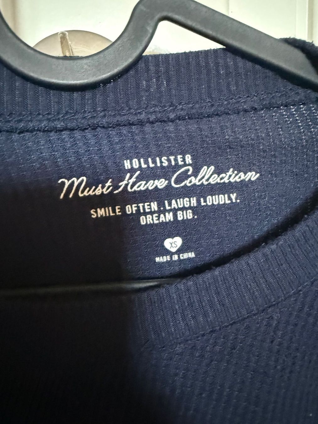 Hollister Pullover & Sweatshirts: Hollister Langarmshirt – Gebraucht aus Niederdorf von Grimpe0508 1