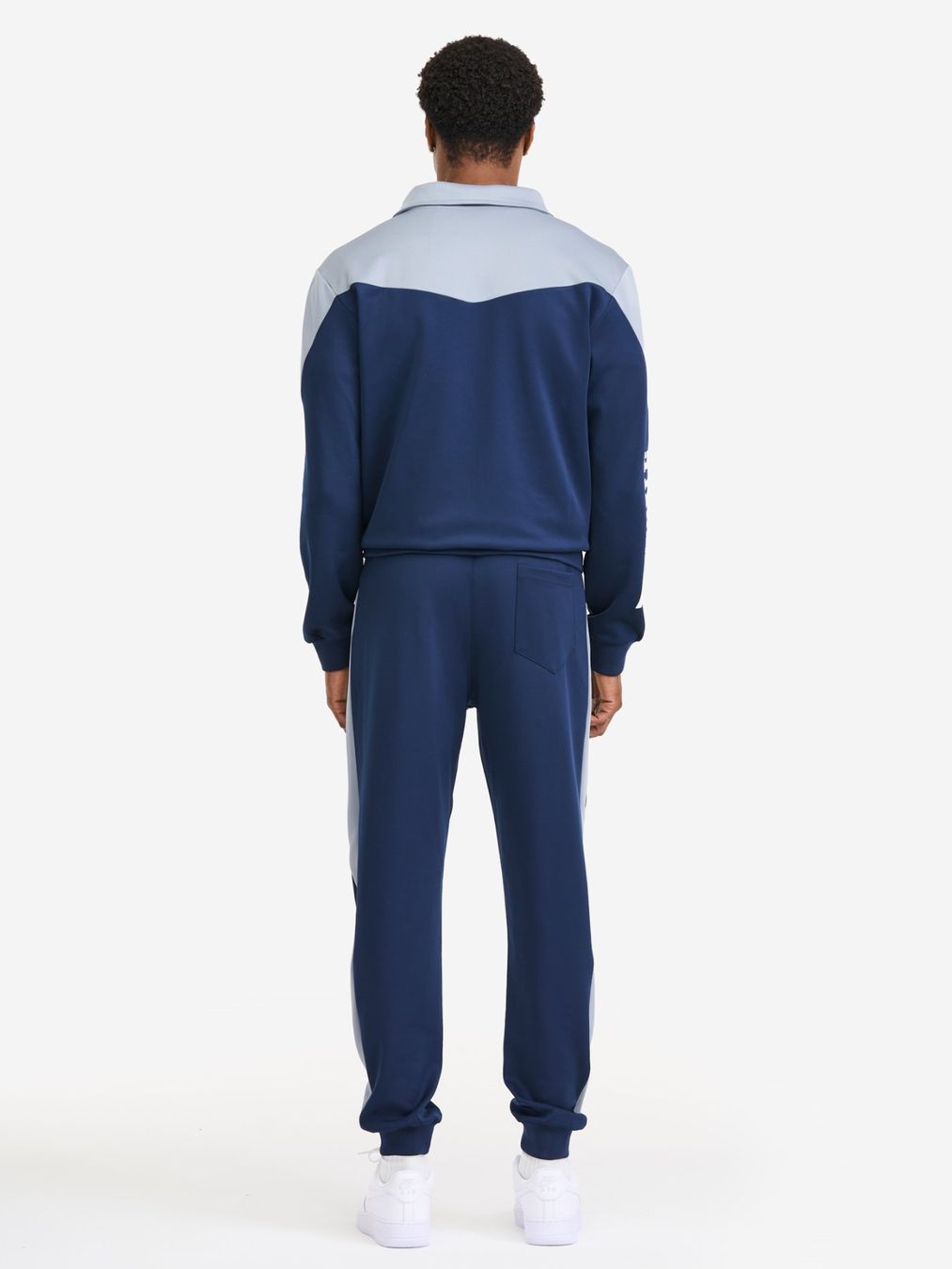 Completi: Lonsdale Caunton Jogginganzug Dark Navy L – Nuovo e nell'imballaggio originale da Düdingen venduto da BluePalm 1