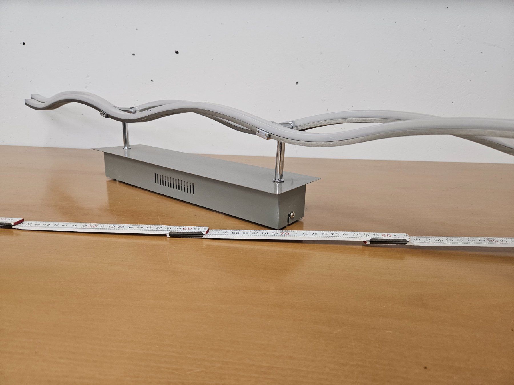 Kronleuchter & Deckenlampen: Moderne LED Deckenlampe Wellenform Chrom Designlampe 110cm – Gebraucht aus Neuendorf von Andreas0154 2