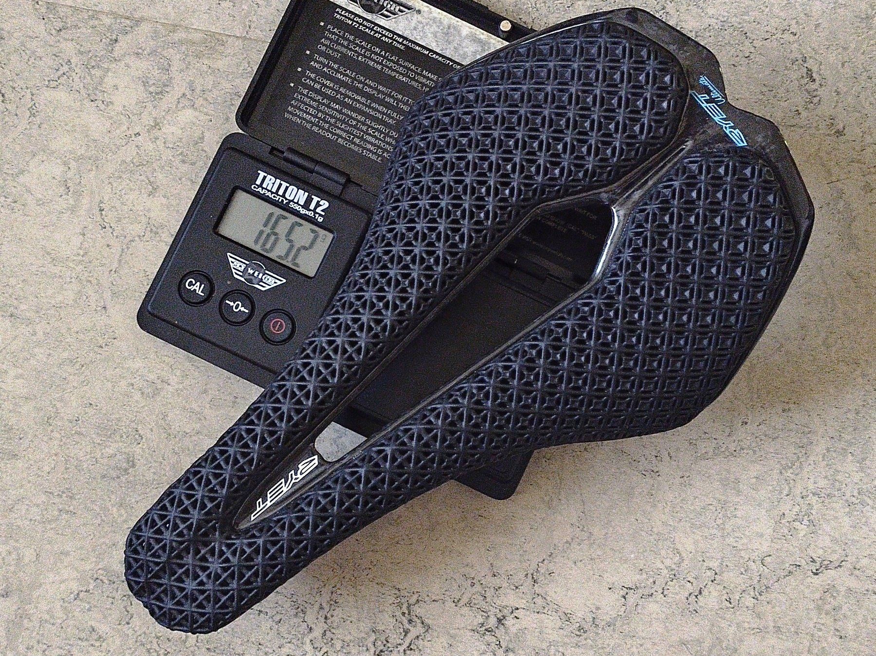 Pièces détachées: Ryet 3D Carbon-Sattel – D'occasion à Effretikon par VanPersie 5
