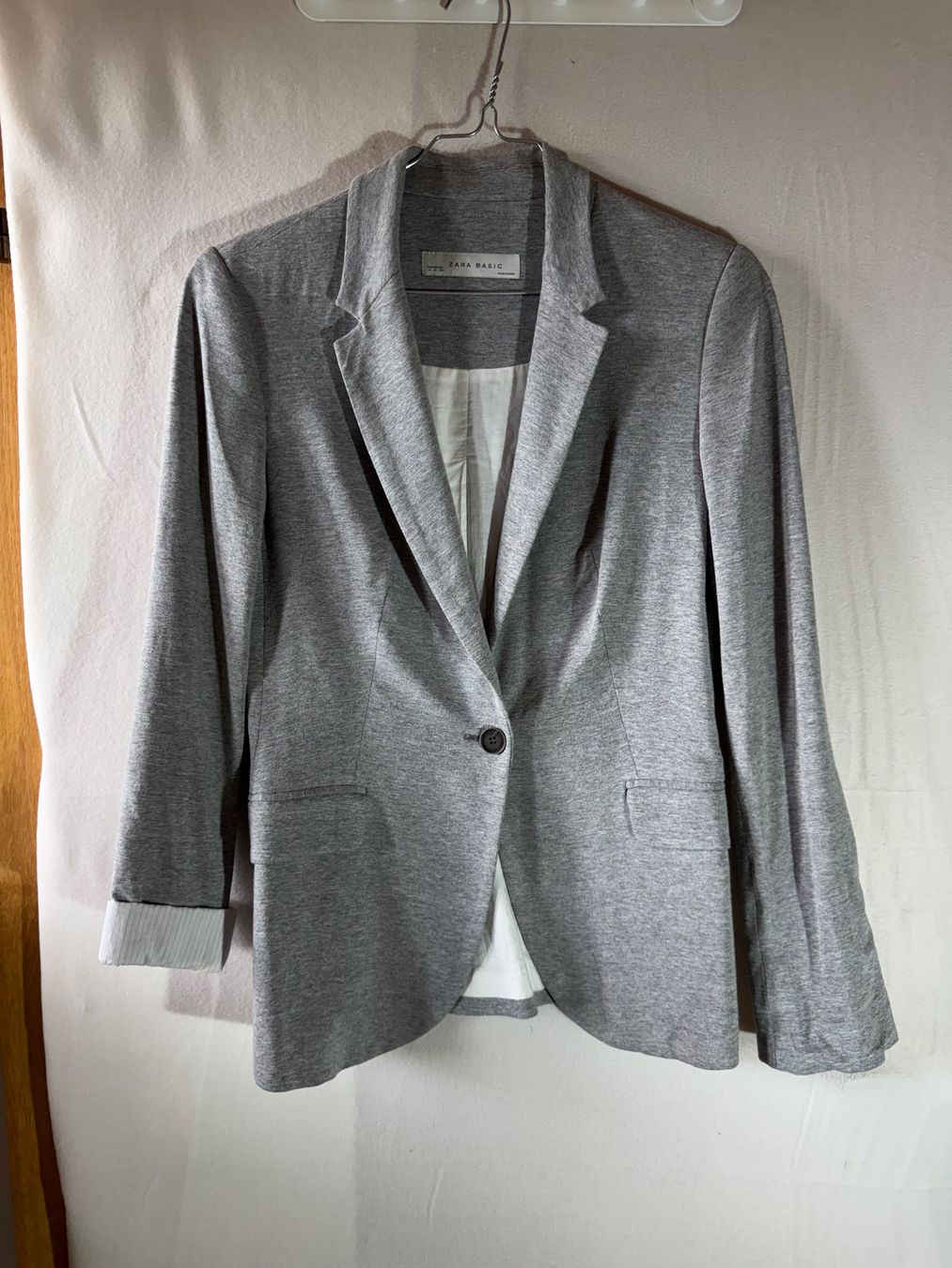Zara Giacche: Grauer Blazer von Zara Basic Gr. M – Usato da Grosswangen venduto da second_hand_dress