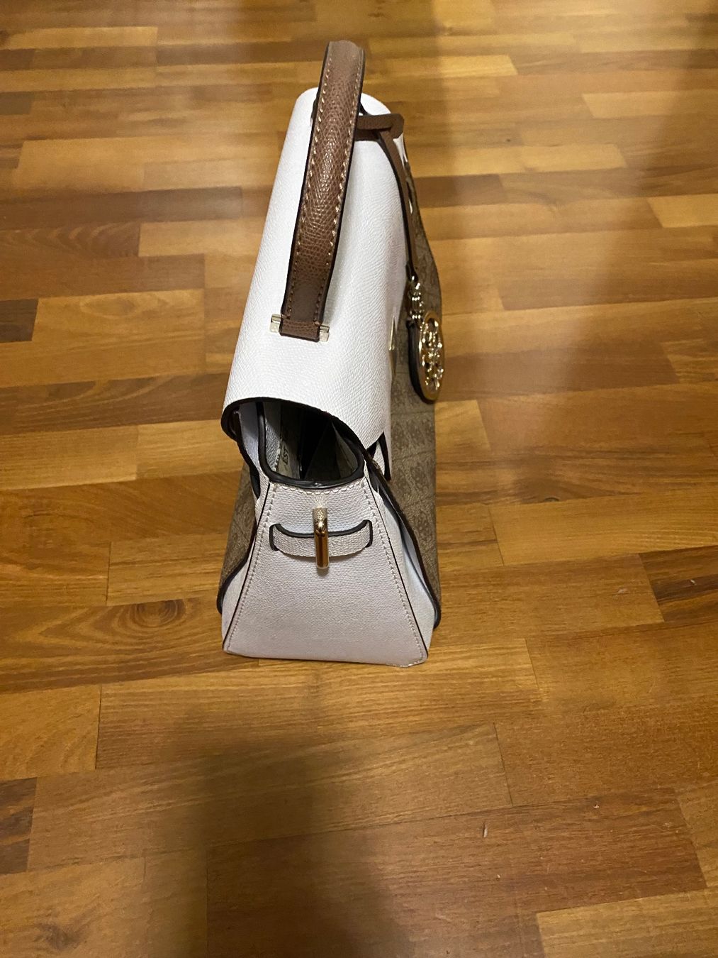 Guess Borse da donna: Guess Tasche – Usato da Oberbüren venduto da wuna123 2