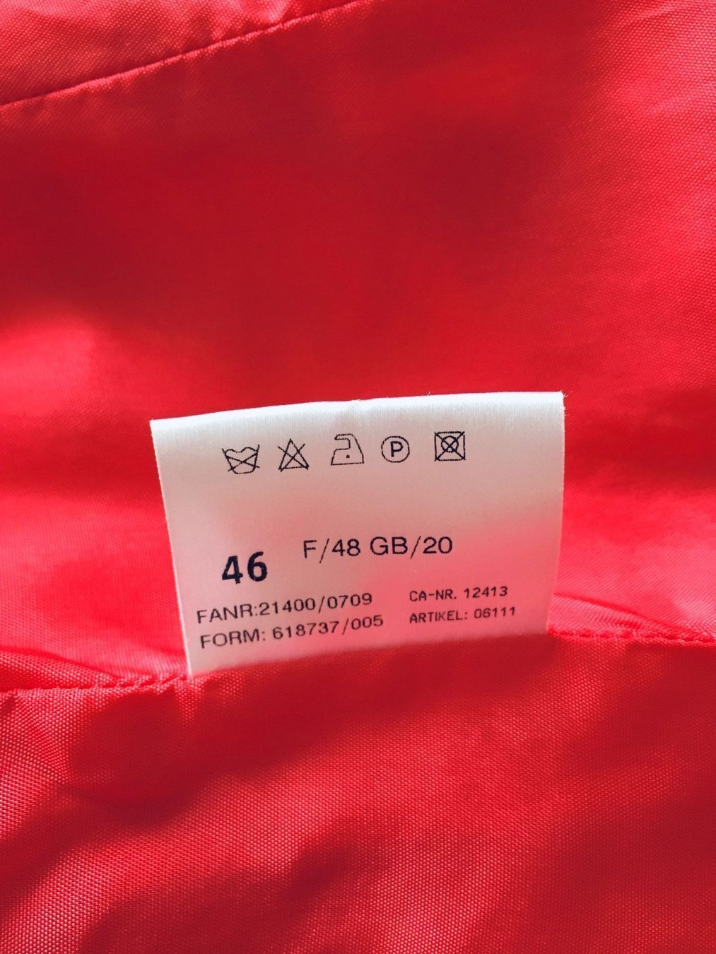 Basler Giacche: Wunderschöner edler roter Baumwollblazer der Marke Basler – Usato da Bern venduto da Smile-2707 5