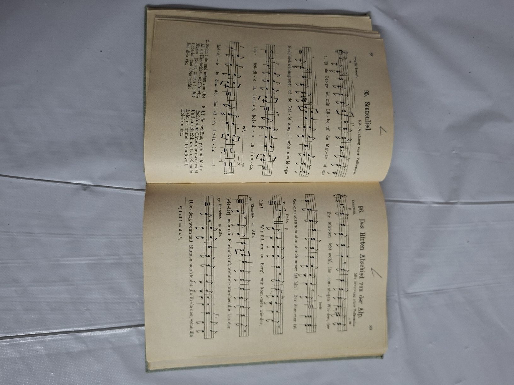 Libri: Liederstrauss von Edmund Meyer, 1925, Schulbuch – Usato da Urnäsch venduto da Ursjack 3