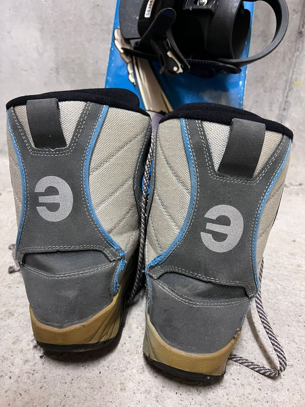 Board: Nidecker Snowboard mit Bindung und Schuhe, Gebraucht – Usato da Schüpfen venduto da ULISSES 3