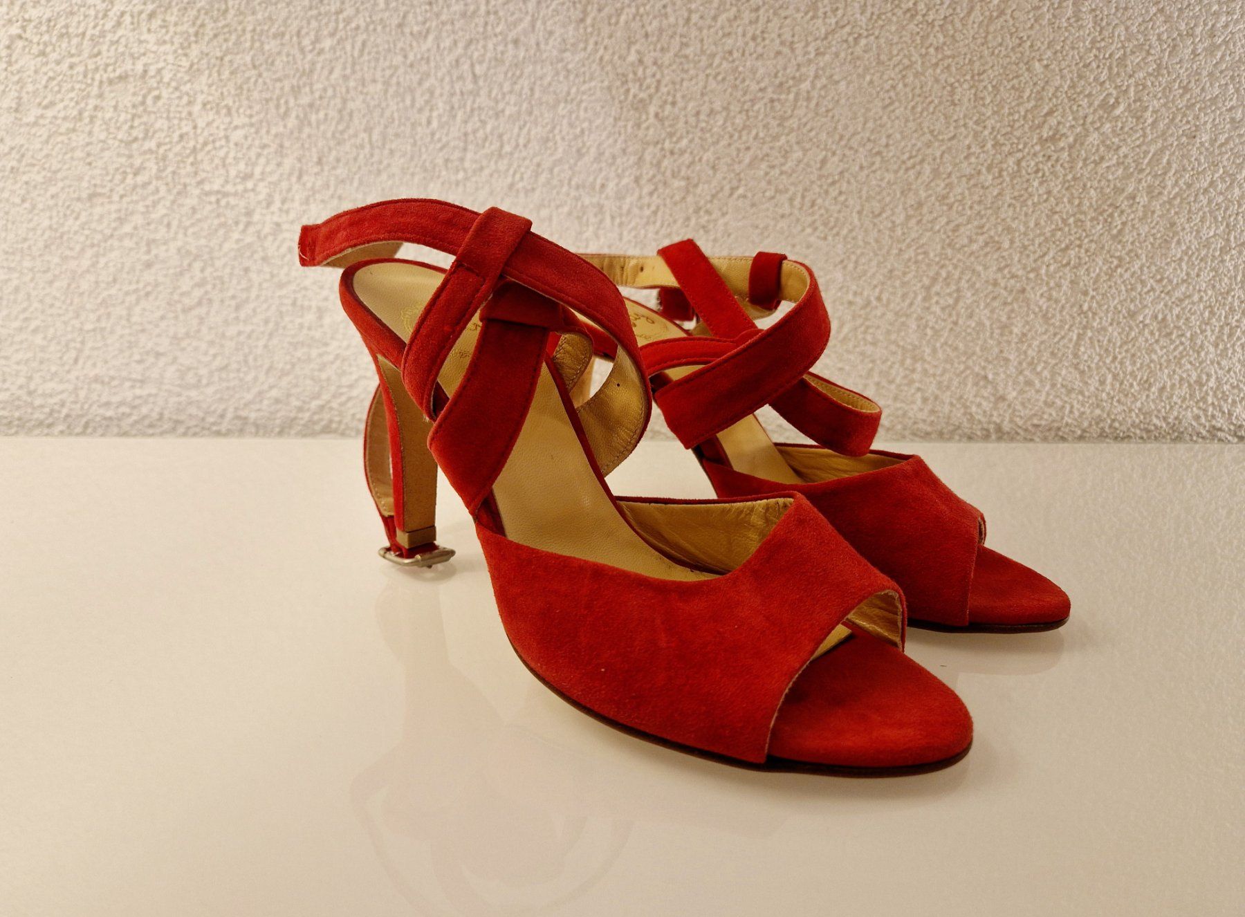Damenschuhe: Damen Schuh / Schlichter Pumps / High Heels Grösse 35 – Neu und originalverpackt aus Braunau von Brand-Store
