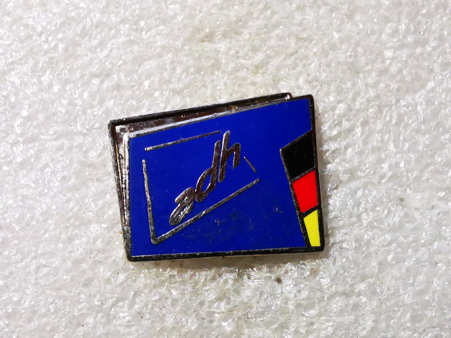 Placchette & Badge: Ansteckpin 85: adh – Usato da Oppligen venduto da Pin-Fall-Shop