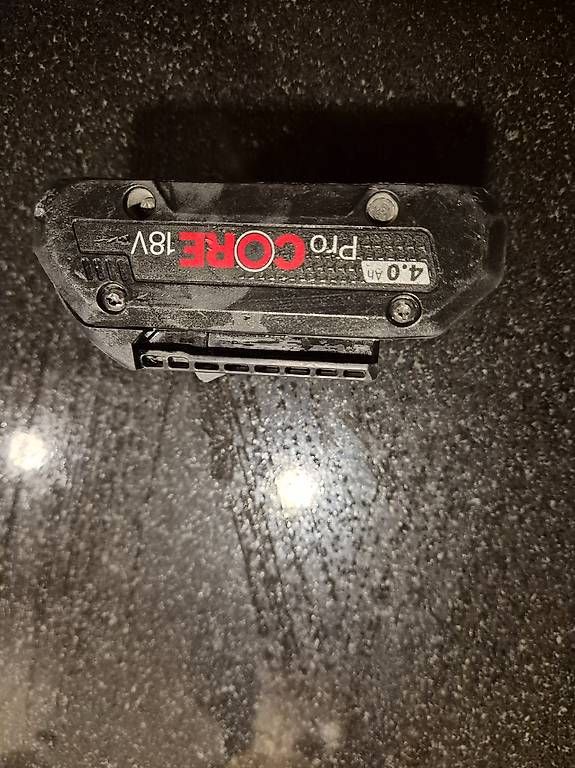Caricatori & Batterie: Bosch Pro Core 18V – Usato da Urtenen-Schönbühl venduto da ste_fdc2