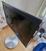 Fernseher Bang & Olufsen BeoVision V1-32 mit Standfuss