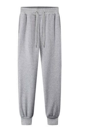 NEU gemütliche Trainerhose in S