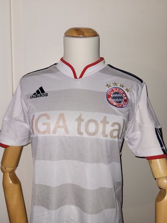 FC Bayern München Auswärtstrikot Saison 2011/2012 Gr. S