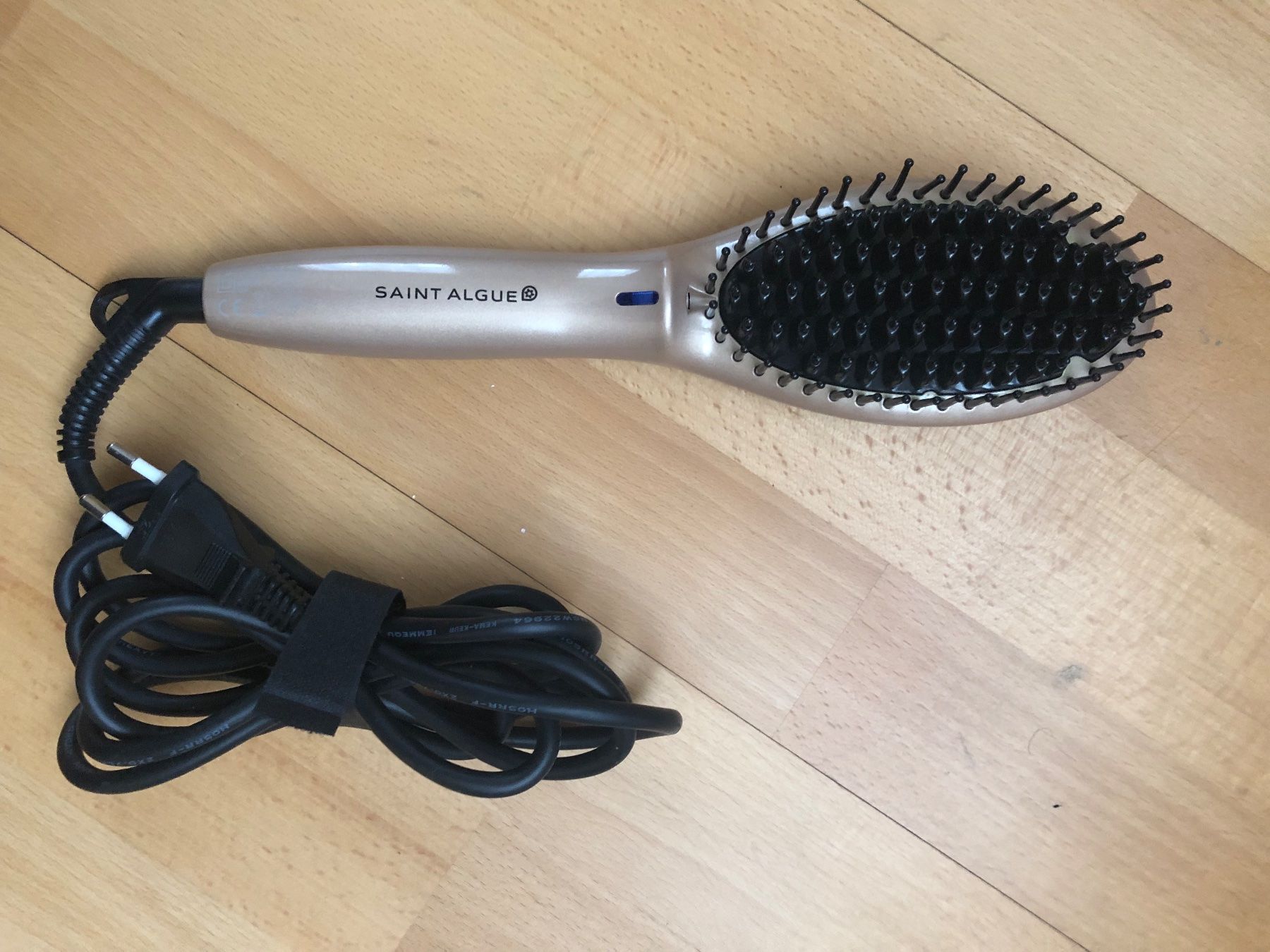 Piastre & Arricciacapelli: Brosse chauffante Saint Algue Demeliss PRO – Usato da Romanel-s-Lausanne venduto da Galveston 1