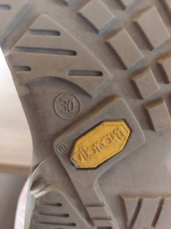Schuhe für Jungen: Winterschuh, Marke Elefant, Grösse 30 – Gebraucht aus Bönigen von son_b9ft 3