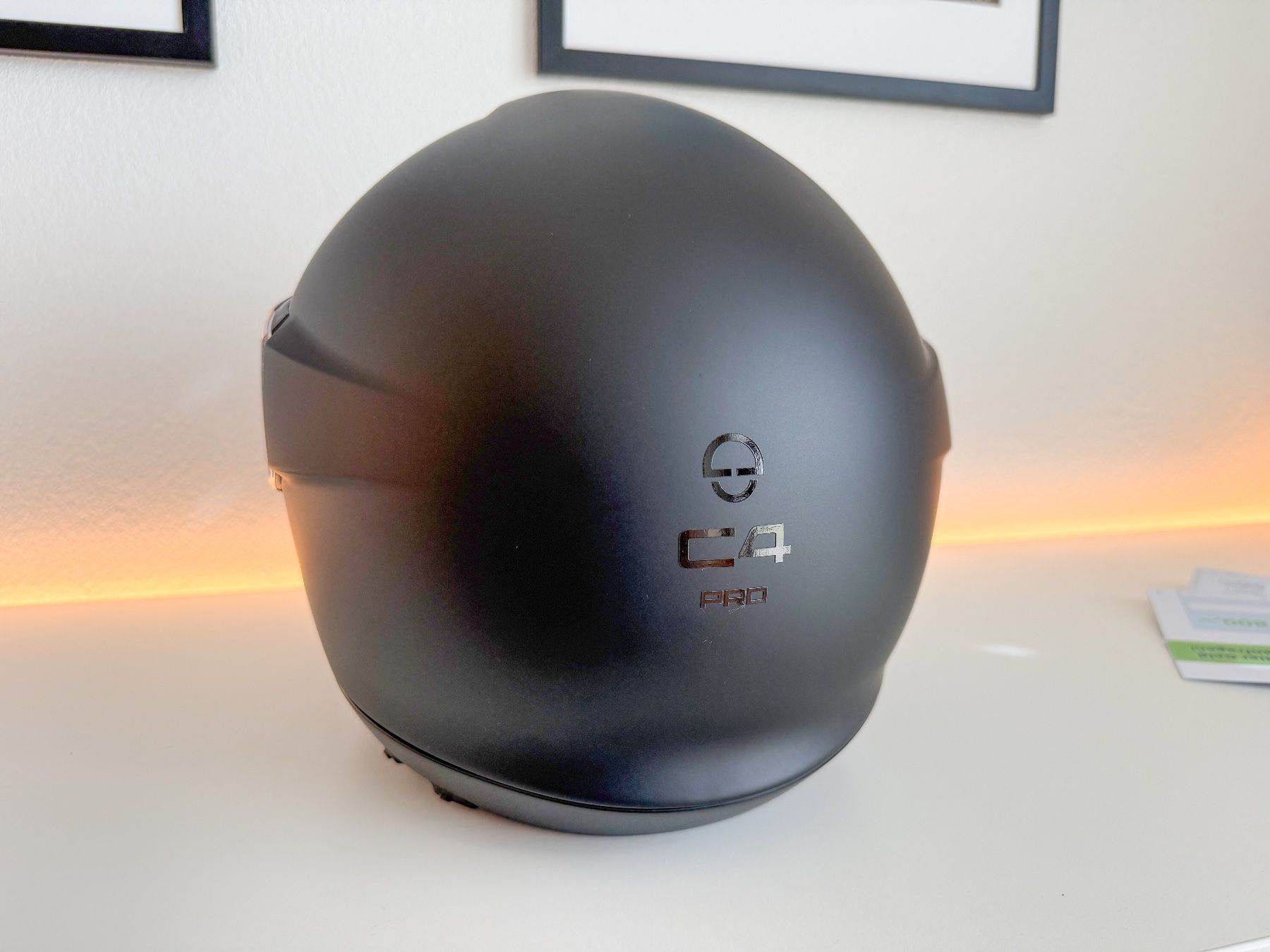 Schuberth Helme & Visiere: Schuberth C4 Pro inkl. Kommunikationssystem SC1 Advanced NEU – Gebraucht aus Kloten von  5