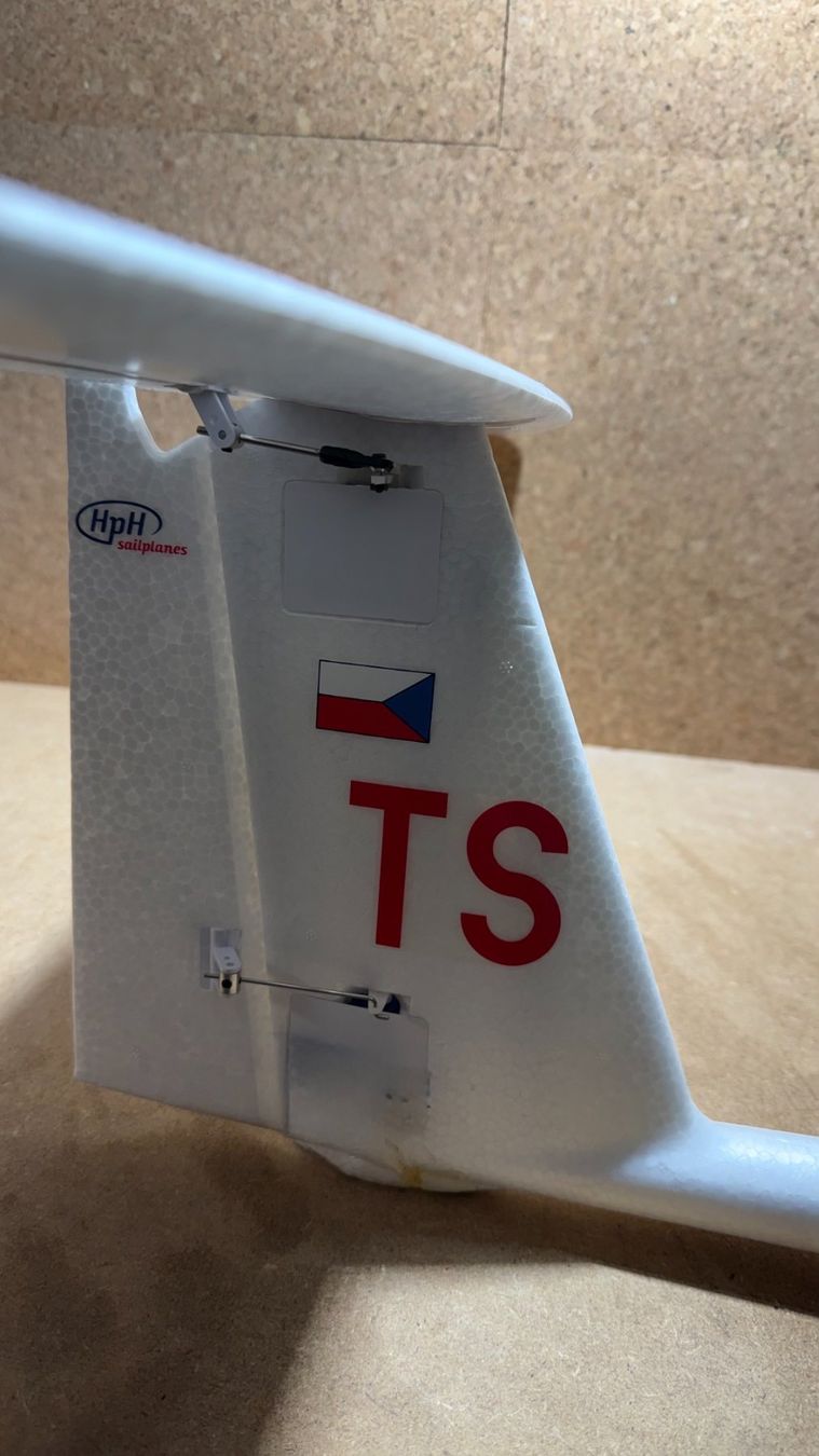 RC Kits de montage: KAVAN 304TS TwinShark – D'occasion à Stansstad par Surri1961 9