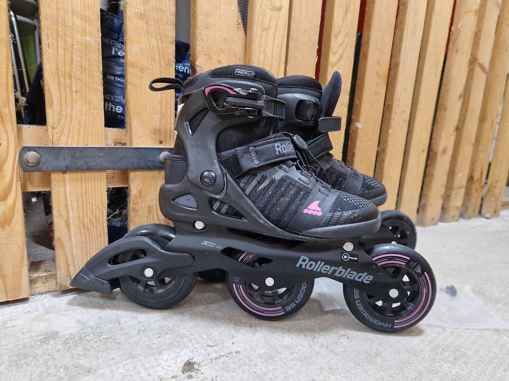 Pattini in linea & Pattini a rotelle: Rollers Tout-Terrain  (Taille 39)  Utilisés 1 fois ! – Usato da Cugy VD venduto da Chollet02