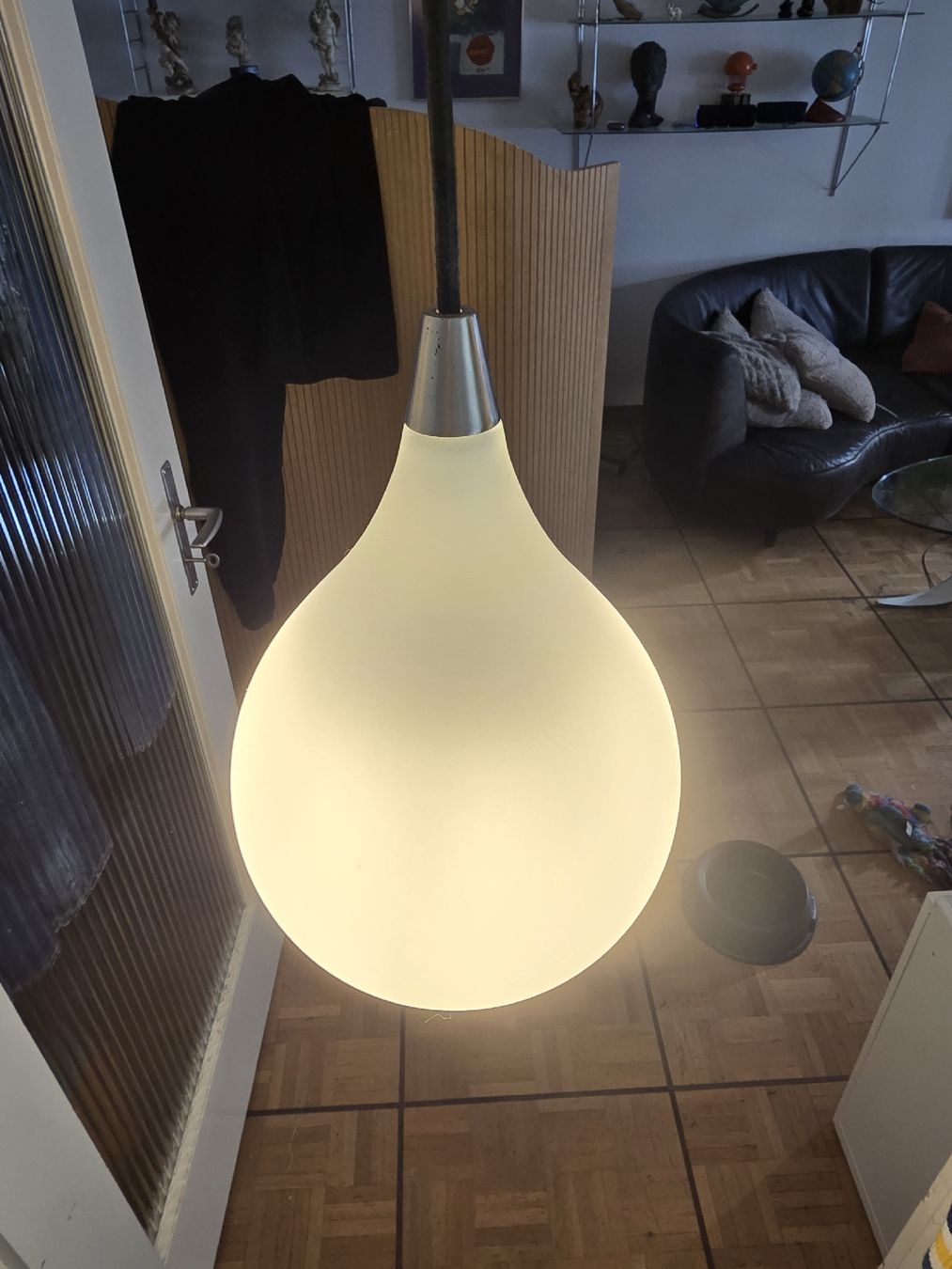 Lampen: süsse Opalglas Lampe in tropfenform – Gebraucht aus Biel/Bienne von alexriveros2 2