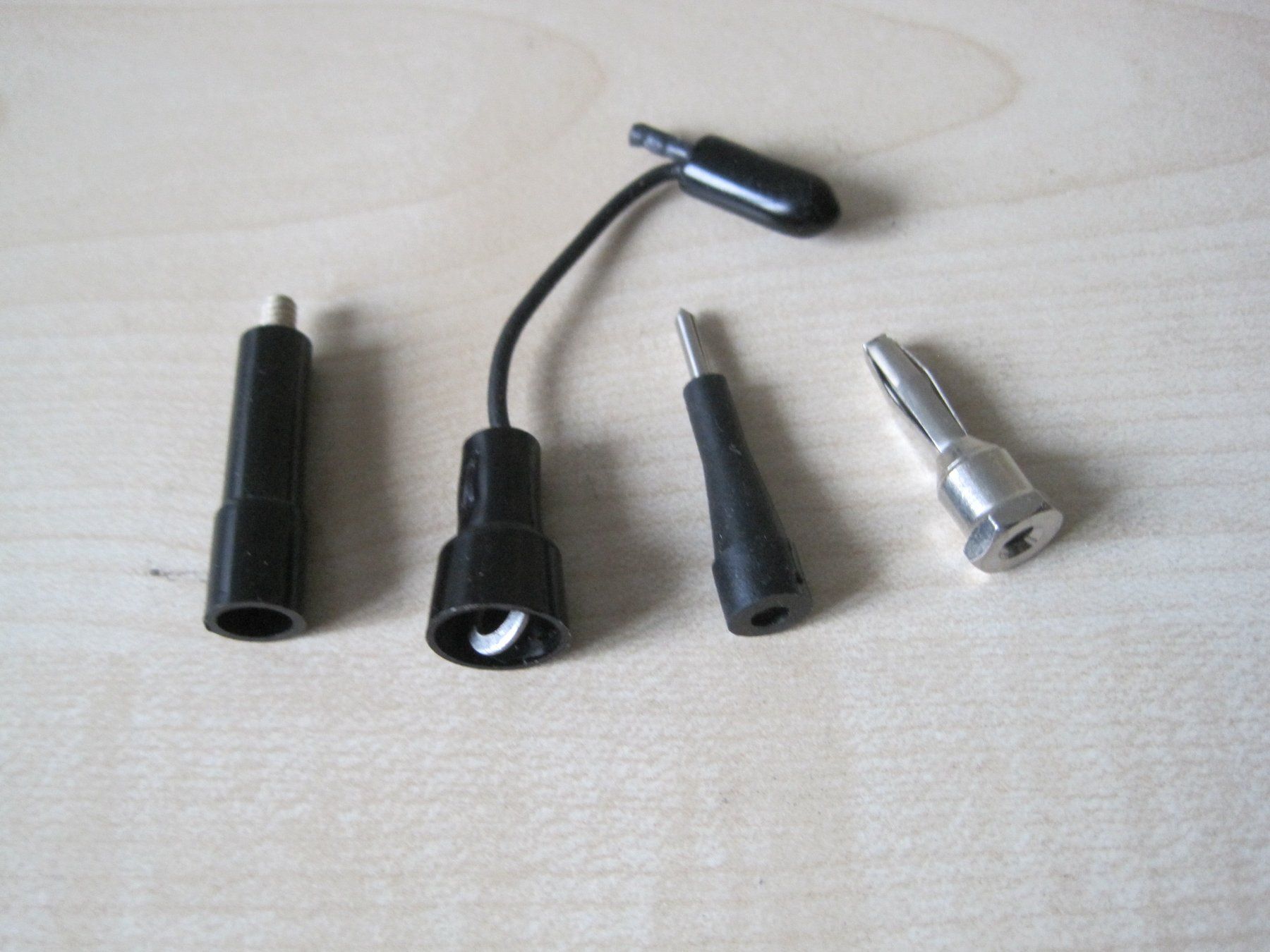 Laufwerke & Adapter: Adapter Set zu KO-Sonden – Neu (gemäss Beschreibung) aus Dietwil von Jaenzi